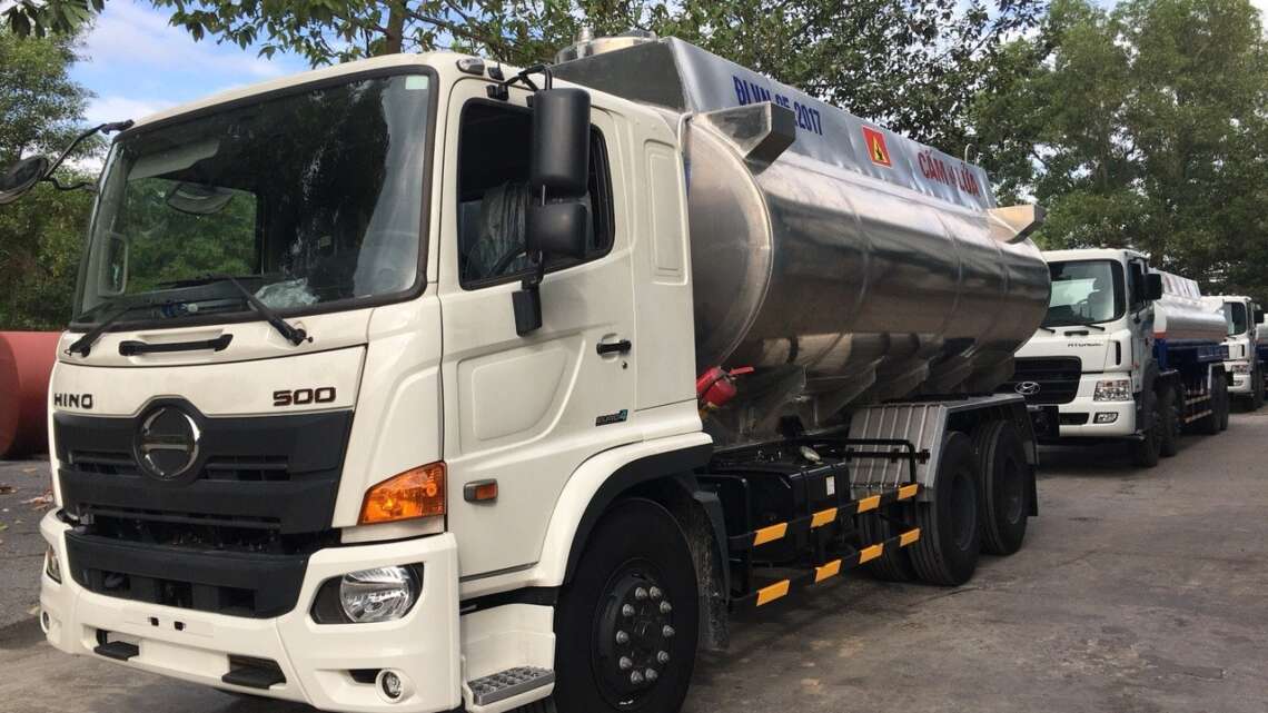 Xe bồn nhôm 20 khối Hino 2 cầu