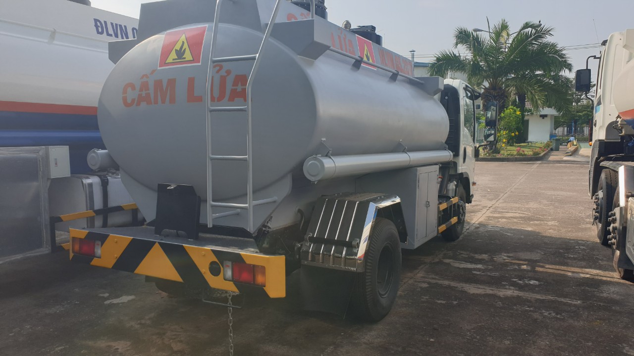 Xe bồn xăng dầu Isuzu 7 khối