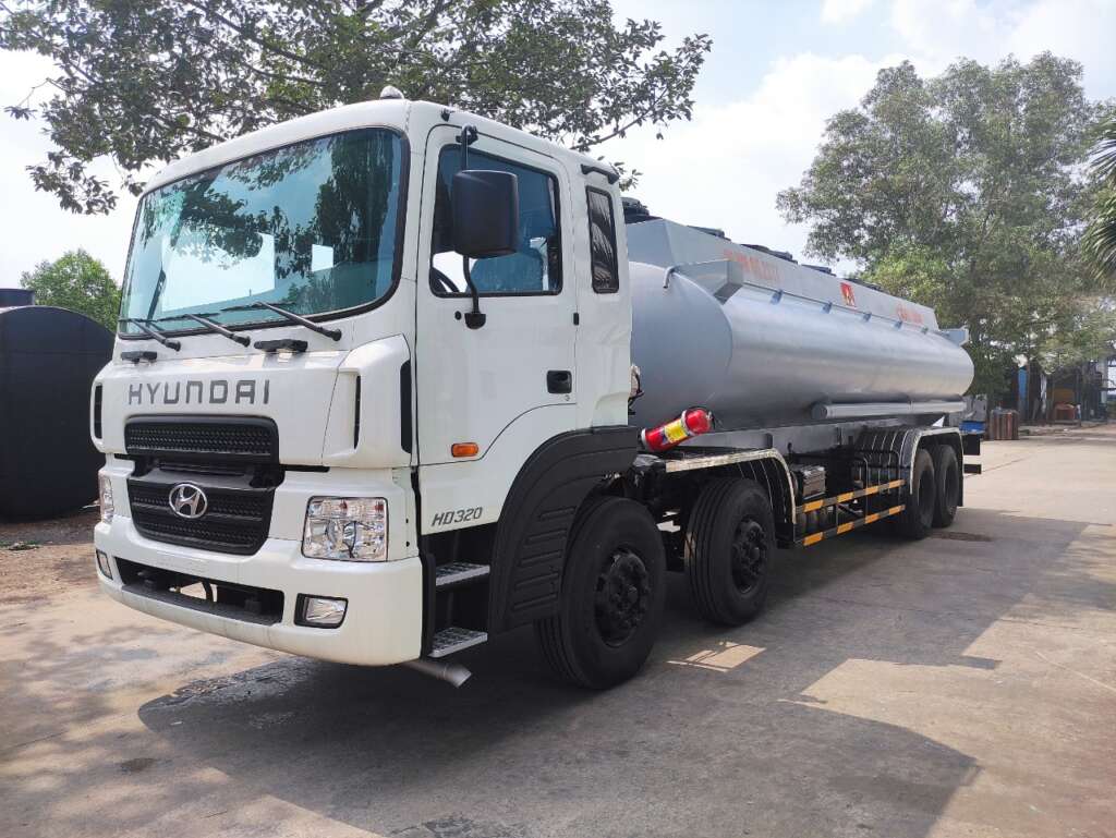 Xe bon Hyundai 22 khoi 2